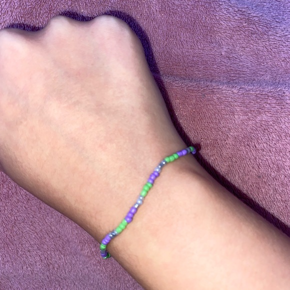 3 for 12$ 🌸 Hocus Pocus themed bracelet stack - Picture 7 of 9